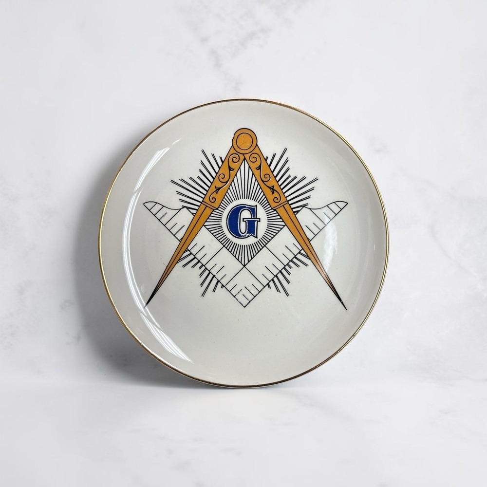 Masonic freemason mid century collectors plate